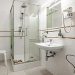 Hotel švýcarský Dům 3*