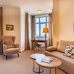 švýcarský Dům Hotel