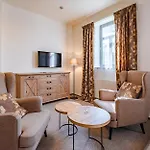 švýcarský Dům Hotel
