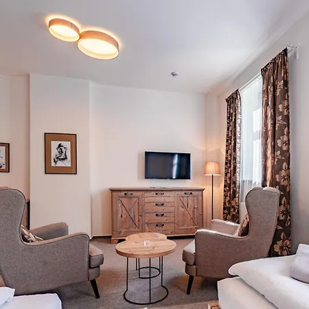 Hotel Svycarsky Dum 3*